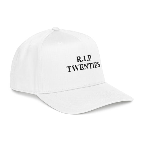 R.I.P. Twenties – Minimalistische Cap mit Statement